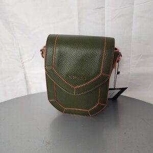 La Carrie Women's Brent Bags - (BRAND NEW- NEVER USED)